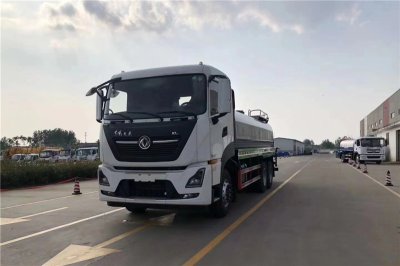 東風天龍后八輪20噸噴霧車，國六綠化噴灑車