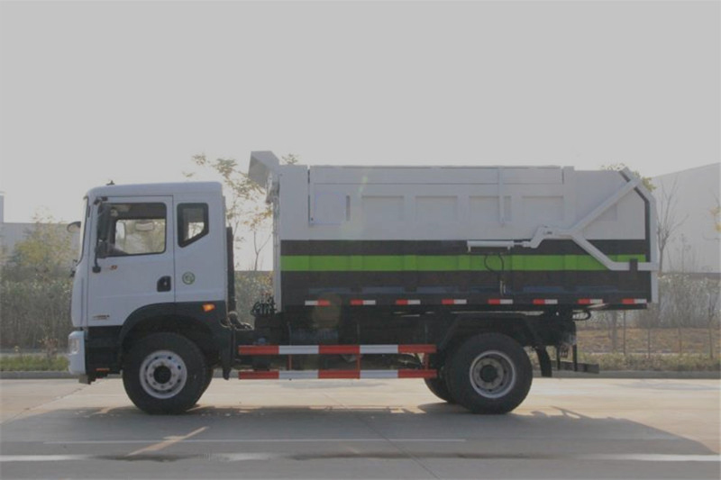 國(guó)六東風(fēng)D9 15方對(duì)接垃圾車(chē)