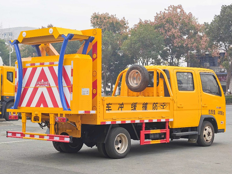 福田領(lǐng)航 s1防撞車